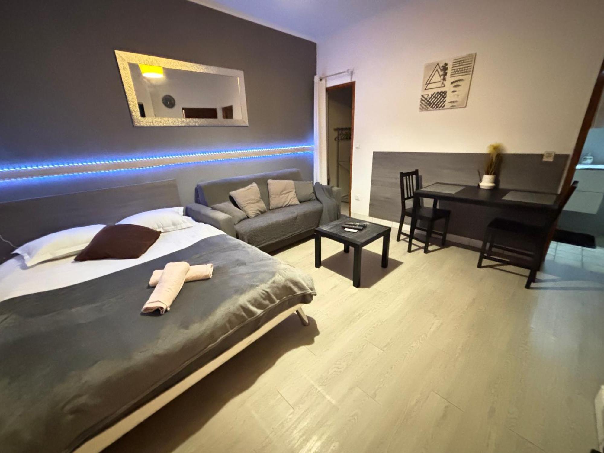 Le Lorrain Wifi Un Sejour A Part Apartment Metz Exterior photo
